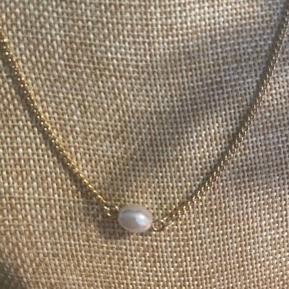 Delicate Gold Pearl Necklace - Minimalist Women’s Jewelry
